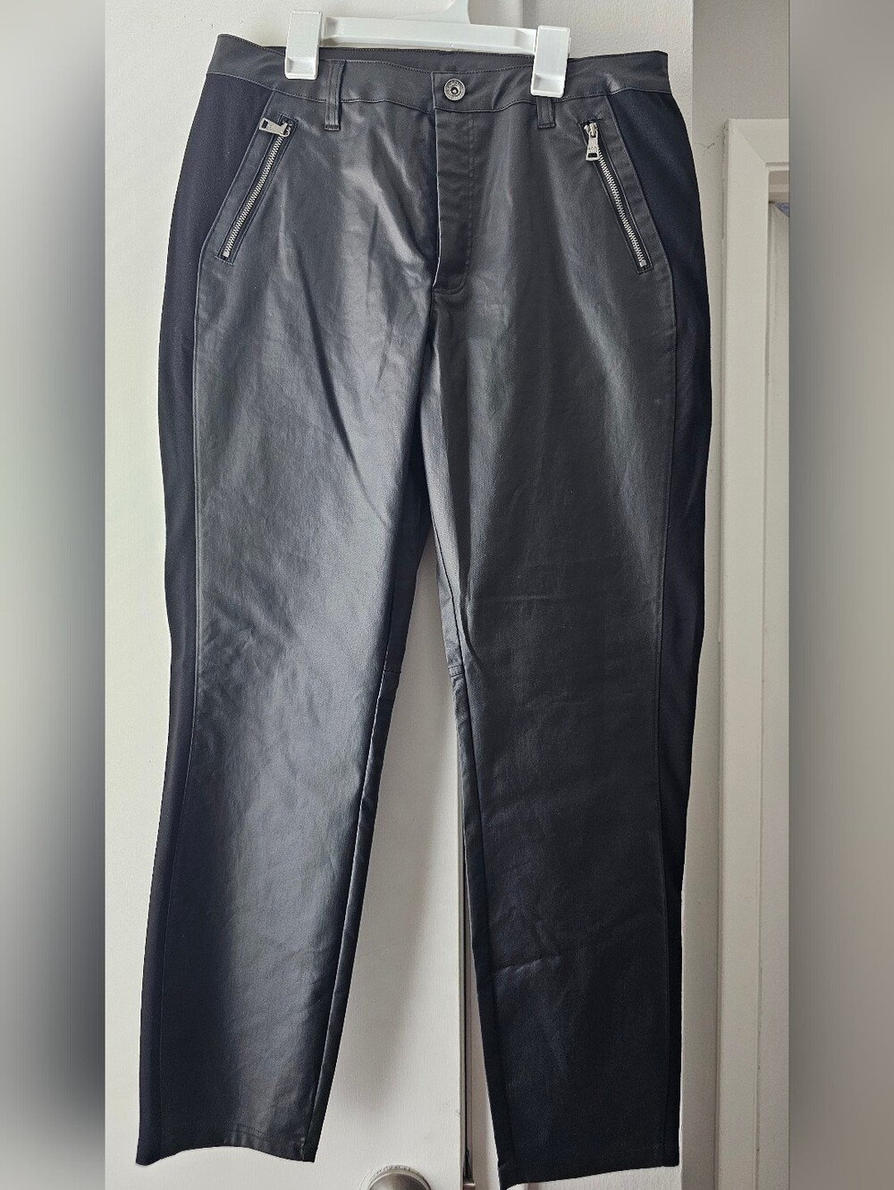 DKNY Black Jeans Stretch Waistband Midrise Pants